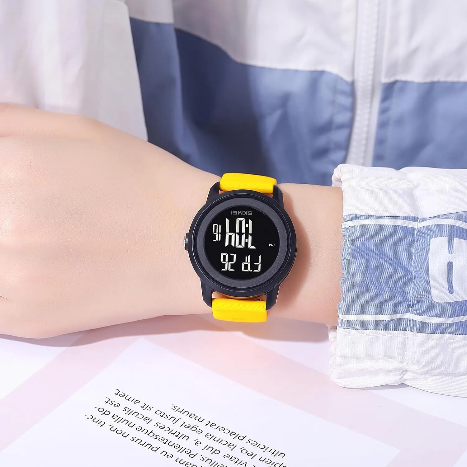 Alarm Luminous Waterproof Watch Minimalism Couple Watch Student LED Screen Electronic Sports Watch FANMIS Fashion Men Women Digital Outdoor Sports Watch encroach ancestry interface reasonable Multi-Function 