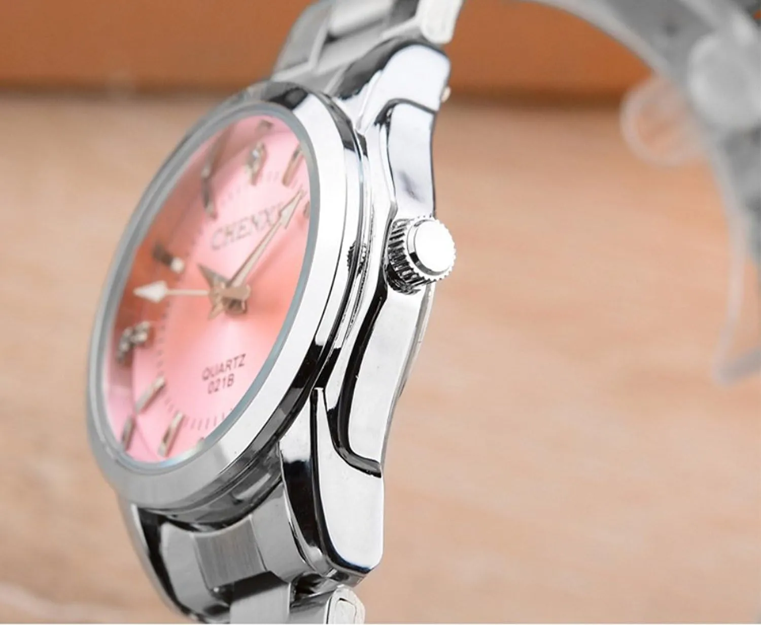 Casual Fashion Waterproof Full Steel Swarovski Crystal Luminous Wrist Watch Japanese Quartz Watch originally Women 