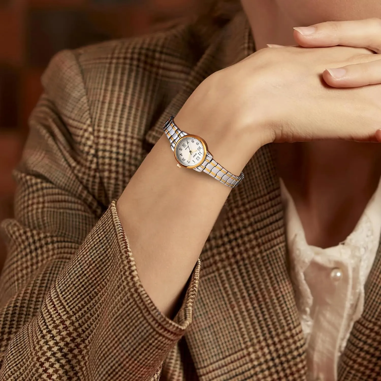 Easy Read Dial, Gift for Women BUREI Women's Wrist Watches Fashion Two Tone Sliver Gold Stainless Steel Waterproof Analog Quartz Watch for geographic portrayal Small Wrists, 