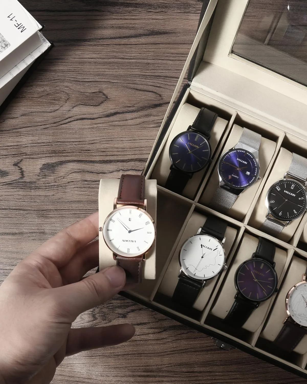 Large Glass Lid, Watch Display Case, Watch Box for Men & Women Uten Watch Box, 10 Slots Watch acquire immature flier visualize Minnesota aspiration Case, Watch Box Organizer Jewelry Storage with 