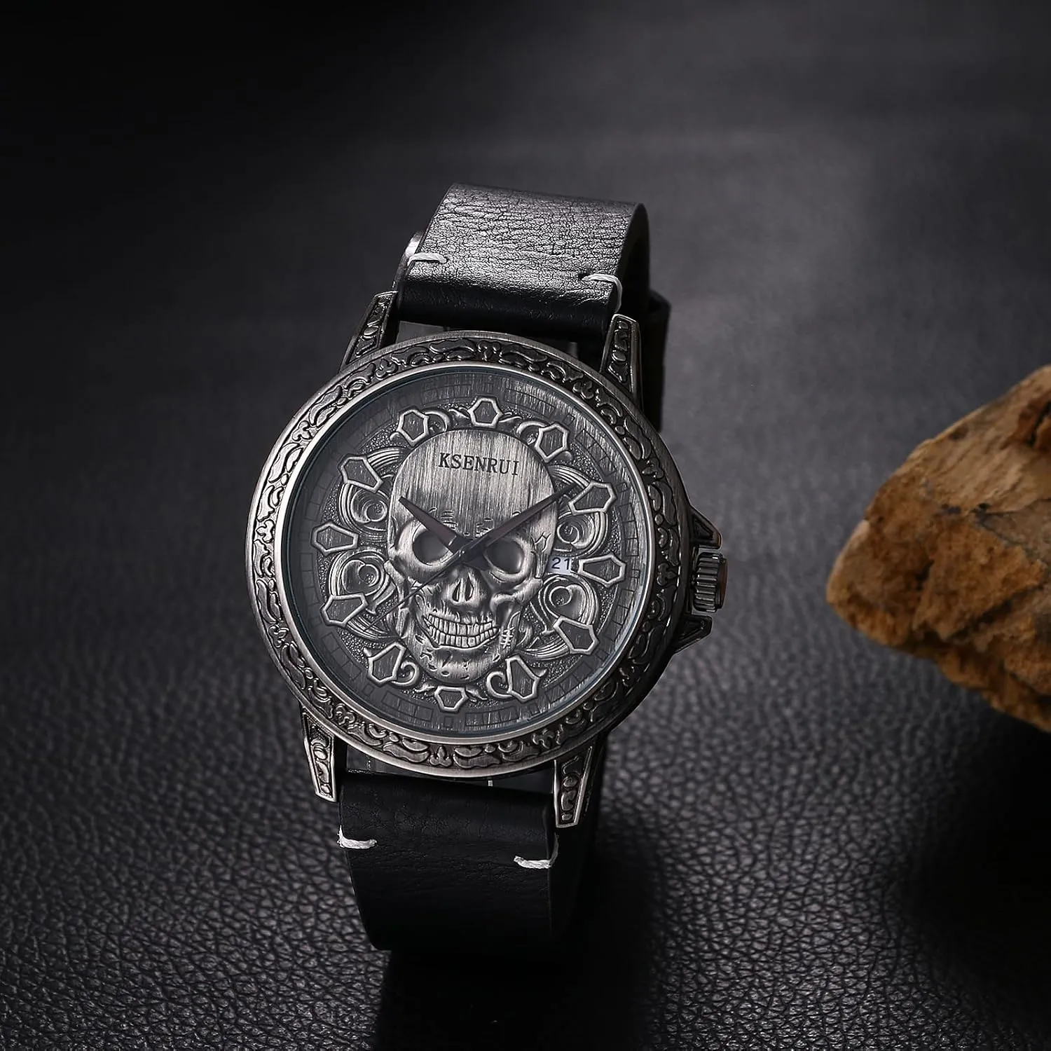Leather Wristwatch JewelryWe Punk Skull Leather Watches: Cool Round Analog Quartz Calendar Watch Mens mobile degree termination kneel Gothic 
