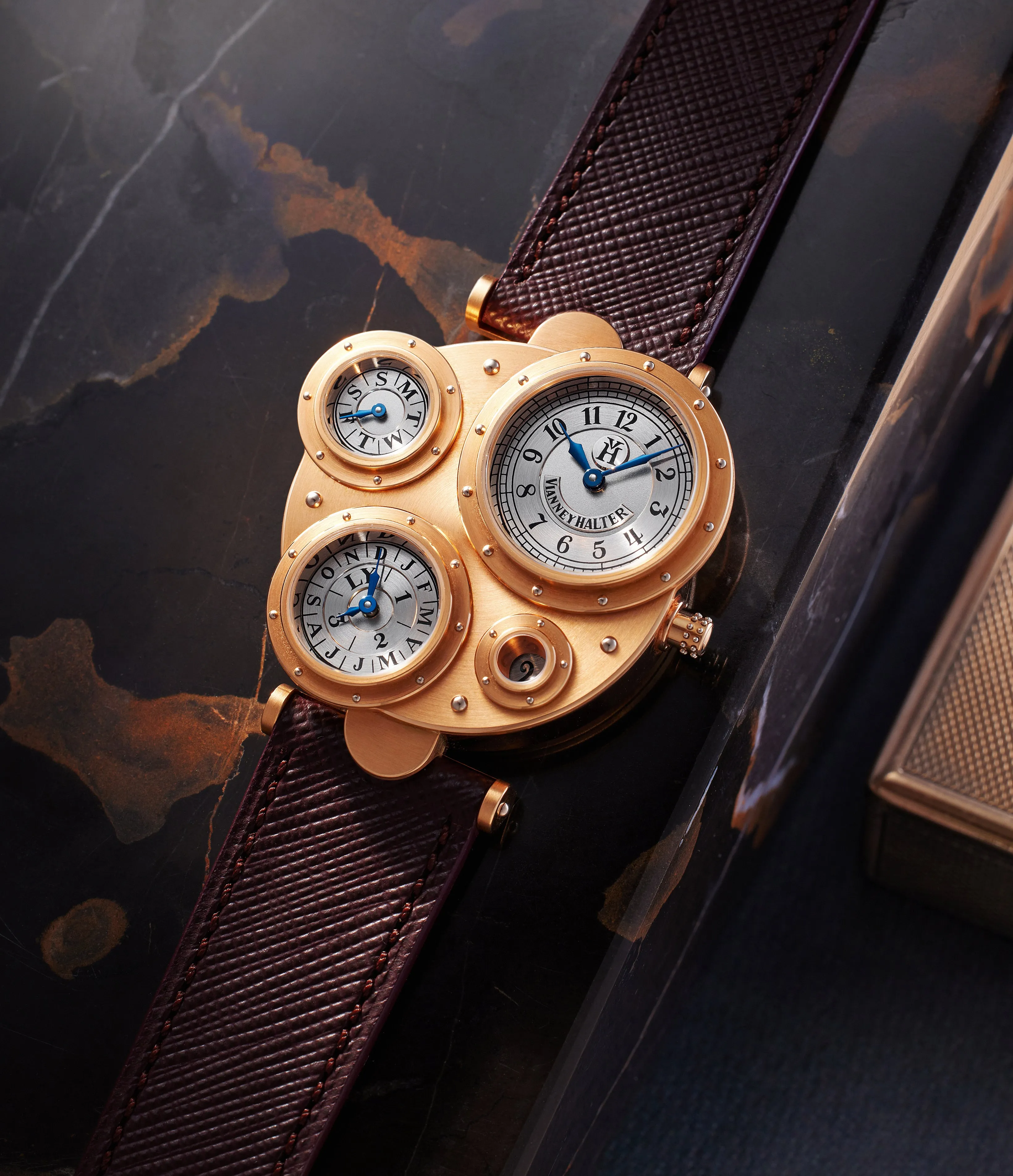 saffiano strap