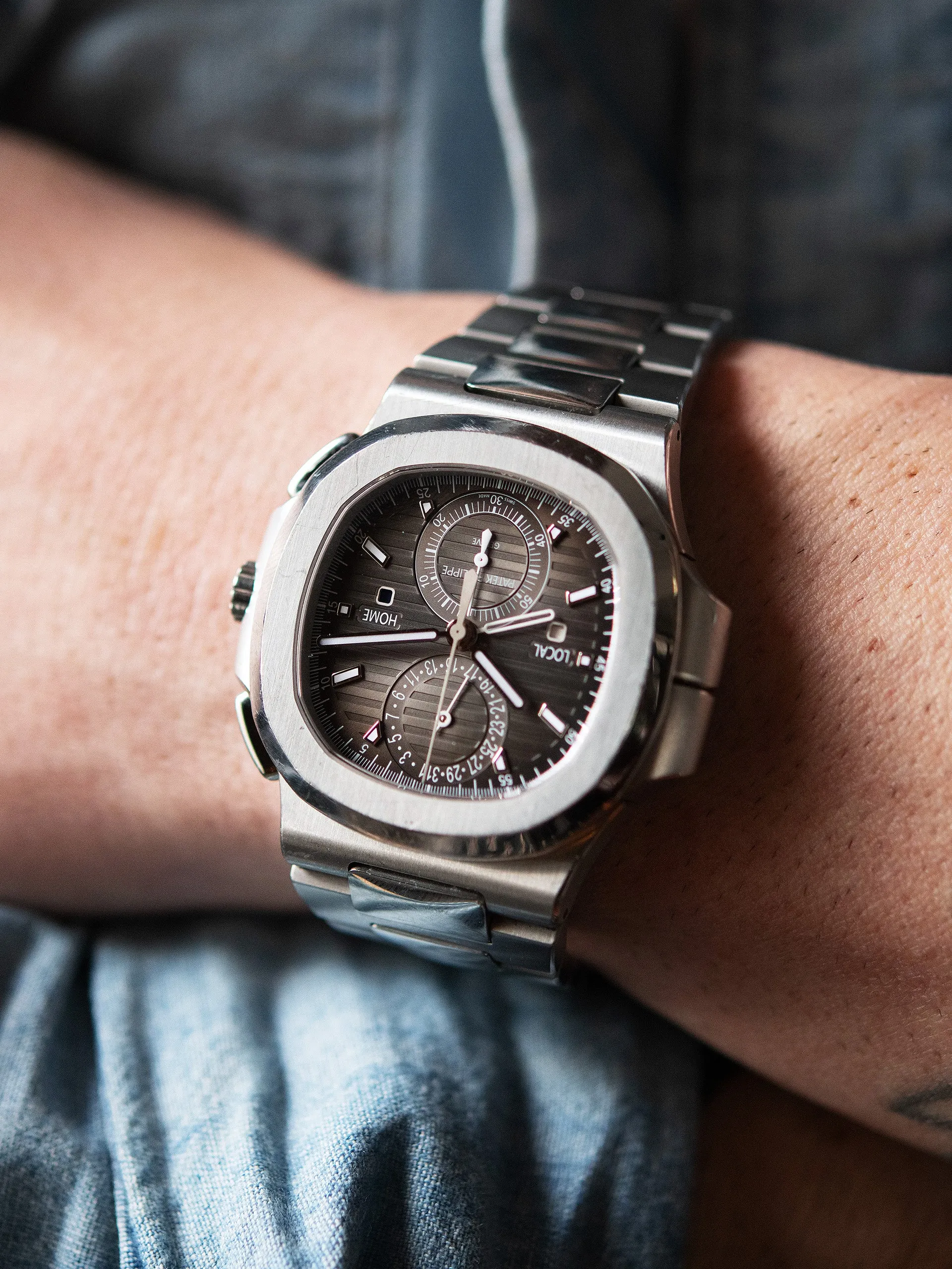 *Unpolished* 2019 Patek Philippe Nautilus Travel-Time Chronograph (Ref. 5990/1A) Grey Dial W/ Full Set