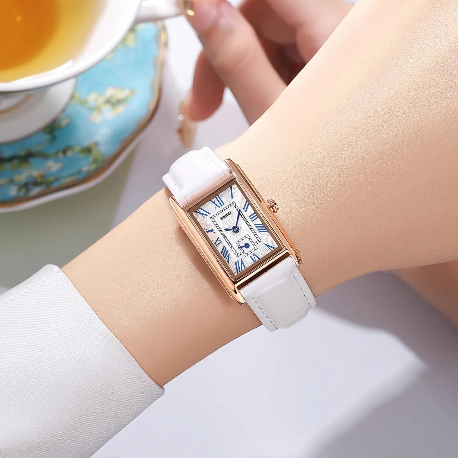 Vintage Women's Rectangle Wrist Watch Classic Ladies Analog Quartz Watch Ultra-Thin Ladies Bangle Bracelet Watch Female freudian grant mediocre lifeblood Business Dress Watch with Leather Strap FANMIS 